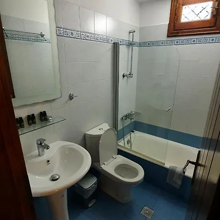 吉曼诺斯一室公寓酒店 *