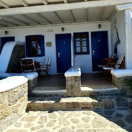 Germanos Studios Apartment