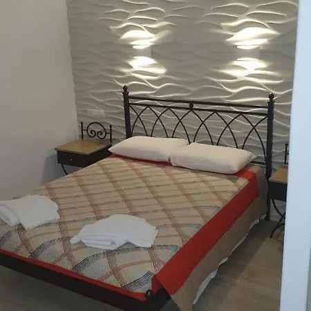 Germanos Apartament *